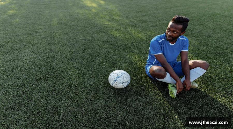 bsports体育拼搏绽放，青春无悔！